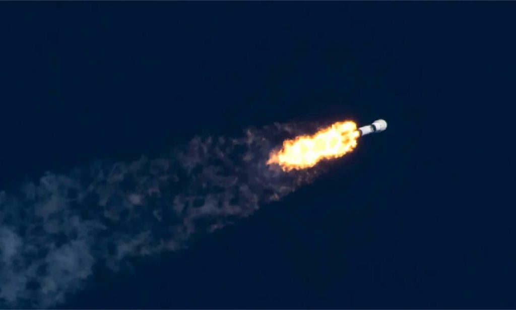 SpaceX launches Starlink satellites